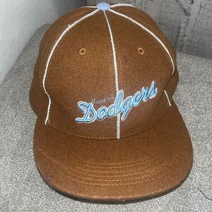 Vintage Dodgers 50% wool, 50% Acrylic cap